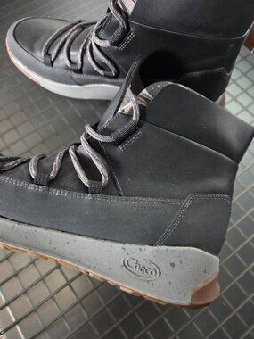 Chaco Womens Borealis Peak Waterproof Boots Black Leather 8.5